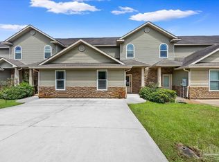 1748 Sound Haven Ct, Navarre, FL 32566