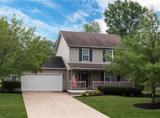 521 Parkview Dr, Sheffield Lake, OH 44054