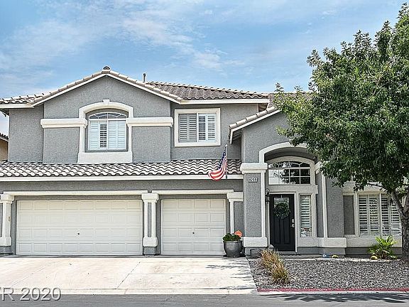 2nd image of 8208 Cantura Peak St