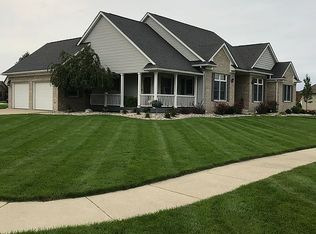 2226 Mapleview Ct, Davison, MI 48423