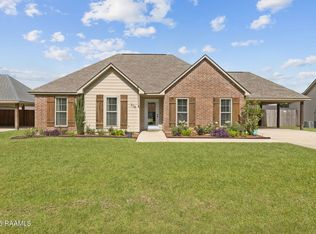 208 Landsdowne Way, Carencro, LA 70520