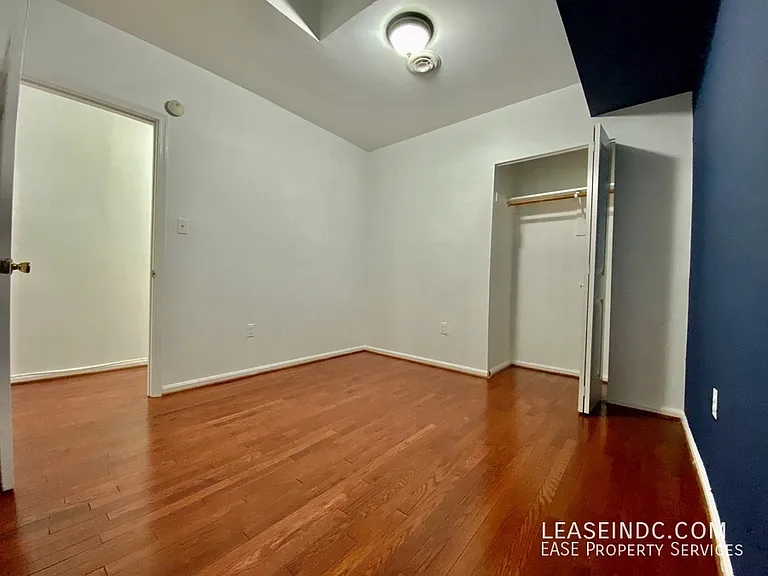1721 11th St NW #2 — Photo 11