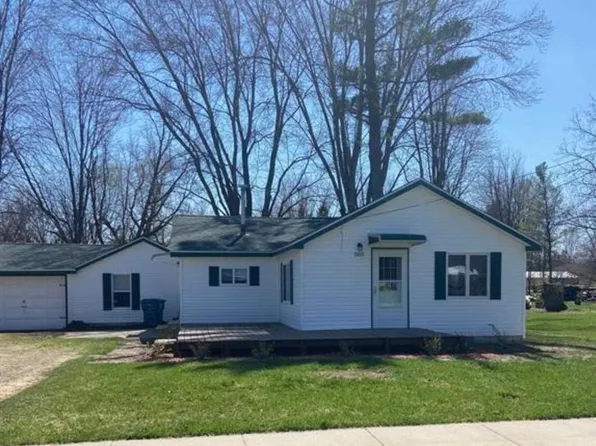 305 W Brown St, Beaverton, MI 48612