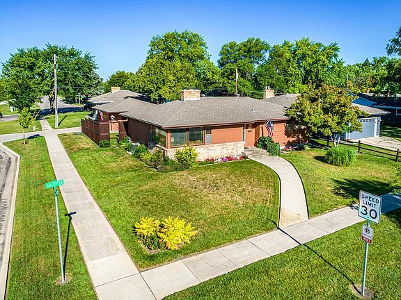 4th image of this home