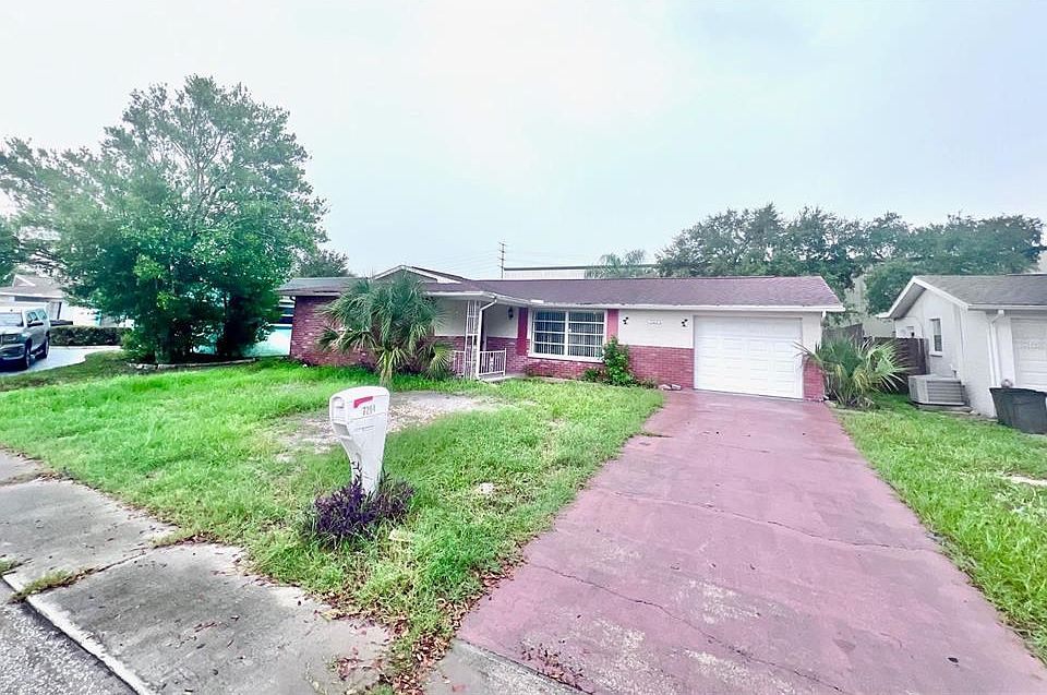 1st image of 7204 Isle Dr