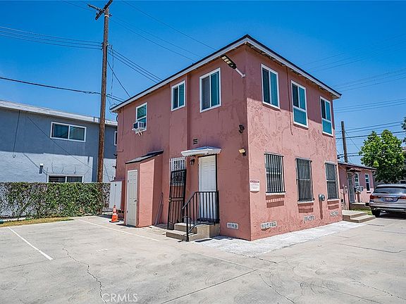 3rd image of 1111 Walnut Ave