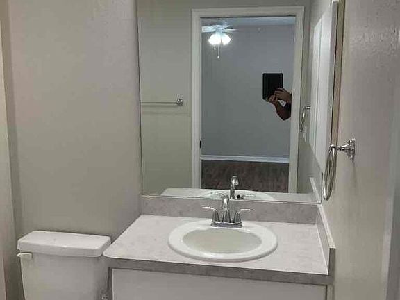 4th image of 3945 N Cranberry Blvd