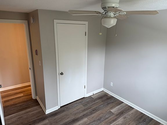 2nd image of 4323 Belmont Dr