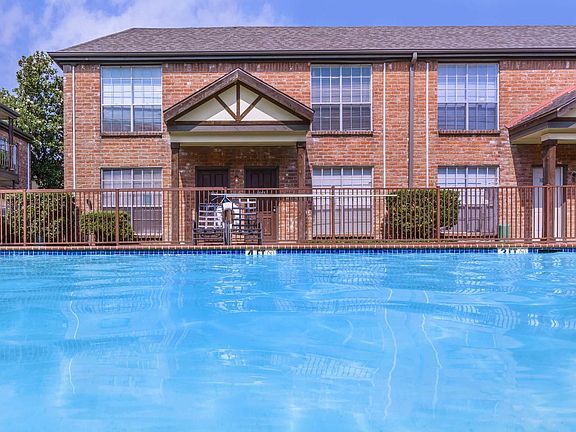 5th image of 6200 Gulfton St APT 1065