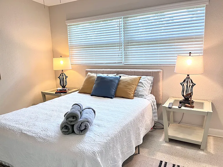 111 Bluff Ter — Photo 13