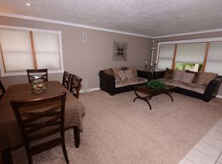 10938 Liberty Grove Dr, Willow Springs, IL 60480