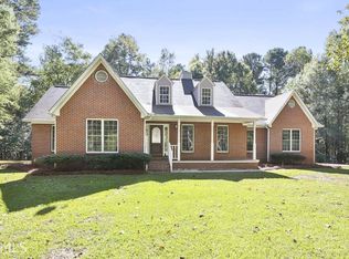 906 Brooks Woolsey Rd, Brooks, GA 30205