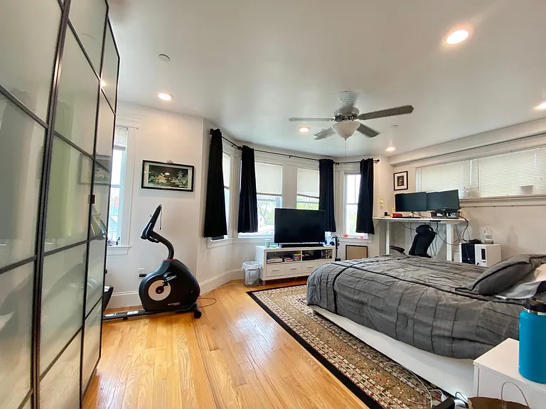 12 Fern St #2 — Photo 8