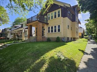 3700 N 24th Pl, Milwaukee, WI 53206
