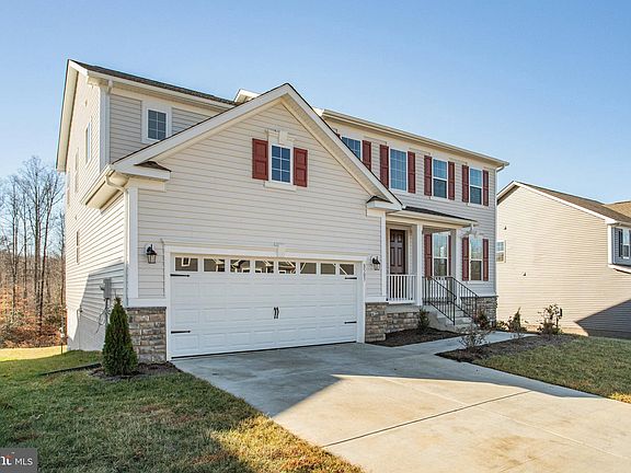 2nd image of 8503 Fleetwood Dr