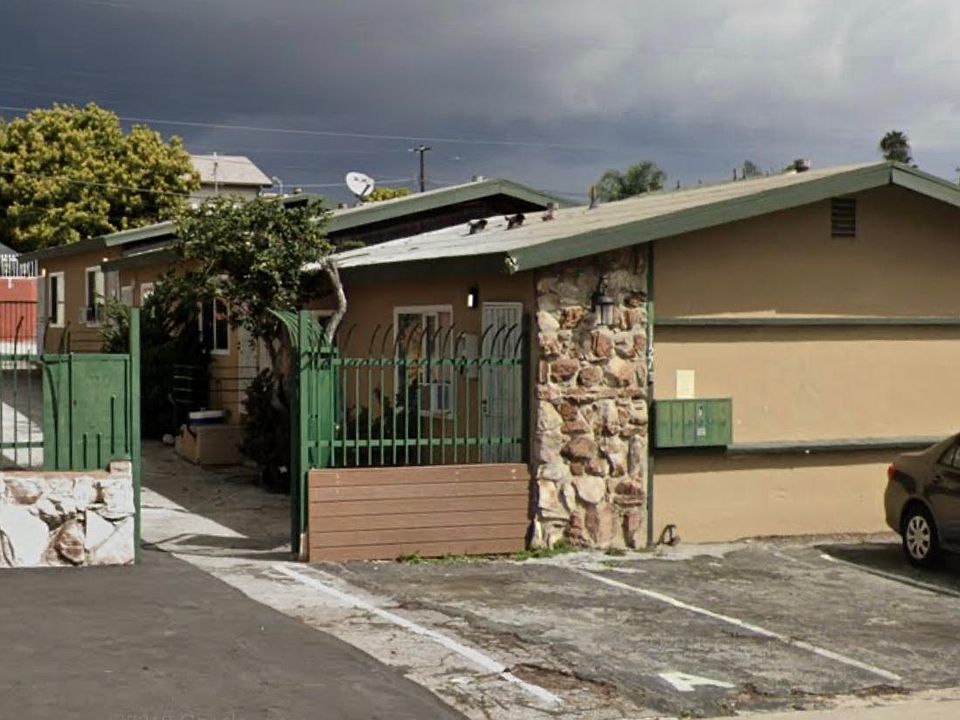 1st image of 1127 W 253rd St