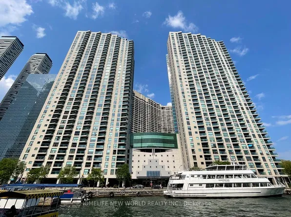 77 Harbour Sq #1602, Toronto, ON M5J 2S2