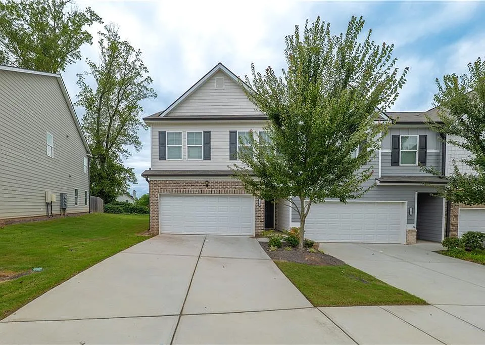 2205 Apollo Pl