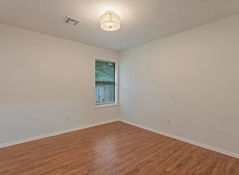 2689 W Mount Comfort Rd — Photo 17