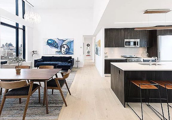 3rd image of 13-33 Jackson Ave Penthouse B