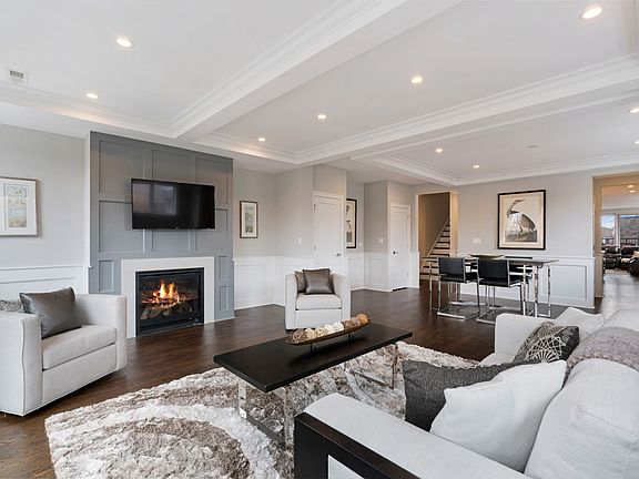 3rd image of 3607 N Damen Ave #3PH
