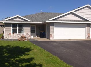 947 Anika Ct, Ellsworth, WI 54011