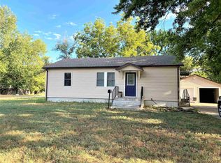 3003 6th St, Columbus, NE 68601