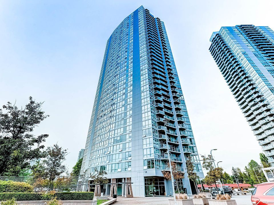 1st image of 13618 100th Ave #2705