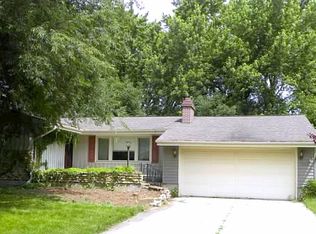 543 Wendt Ave, Dundee, IL 60118