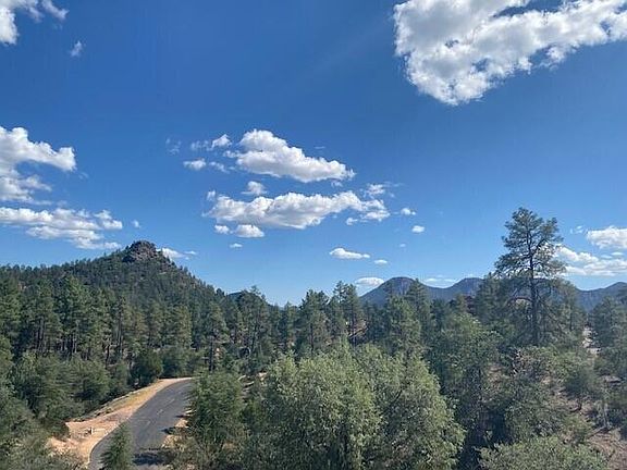 4th image of 3102 E Monument Peak