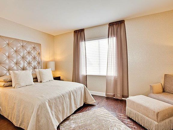3rd image of 6240 W 3rd St APT 421