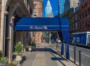 250 S 17th St APT 300, Philadelphia, PA 19103