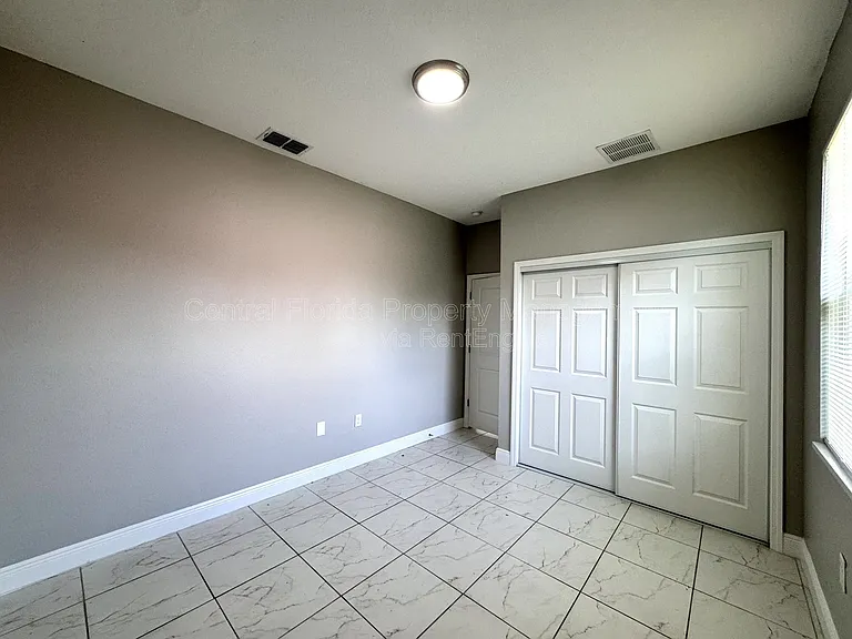1389 Worthington Dr — Photo 18
