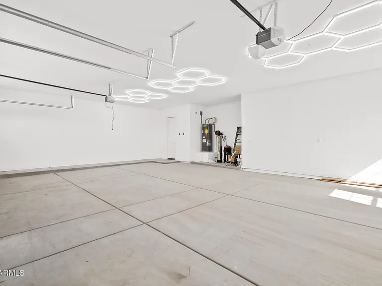 22926 W La Mirada Dr — Photo 31