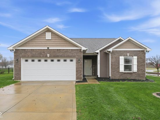 2327 Creston Mdw, Greenfield, IN 46140