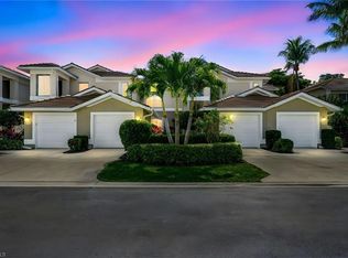 817 Carrick Bend CIR #102, NAPLES, FL 34110
