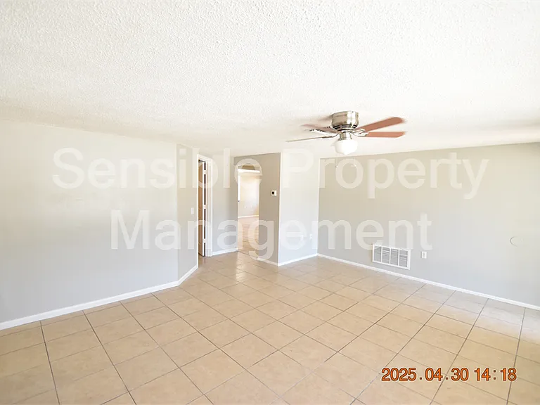 3221 Topp Dr — Photo 17