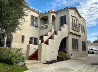 1048 Carmona Ave, Los Angeles, CA 90019