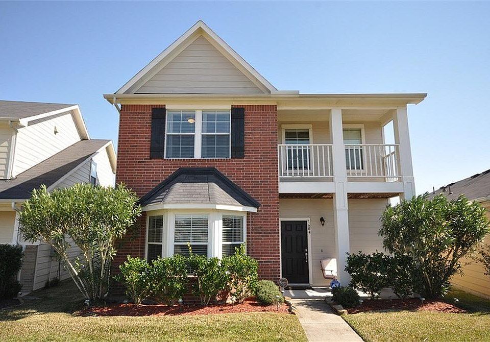 1st image of 1604 Claremont Garden Cir