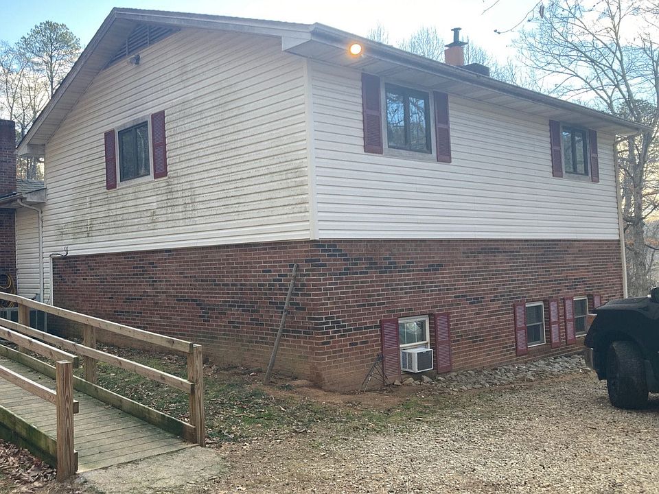 2nd image of 7115 Old Fort Sugar Hill Rd