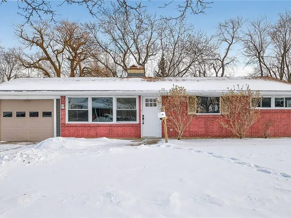 33 Burnside Dr, Tonawanda, NY 14150