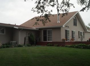 2370 N State Route 47, Morris, IL 60450