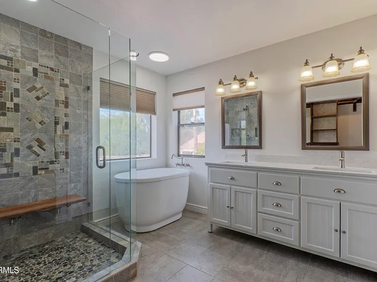 9032 E Karen Dr — Photo 12
