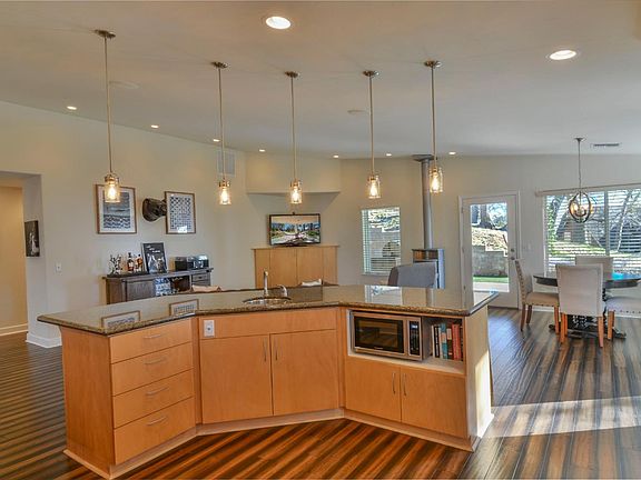 5th image of 30245 Leprechaun Dr