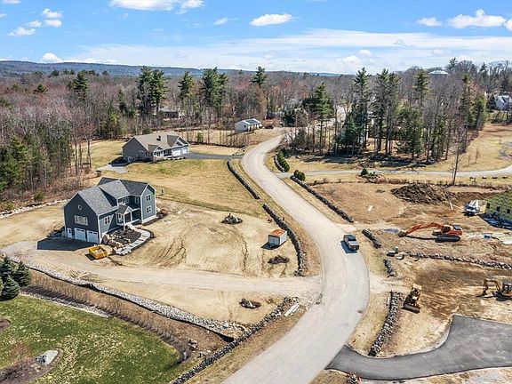 4th image of 497 Ridge Rd