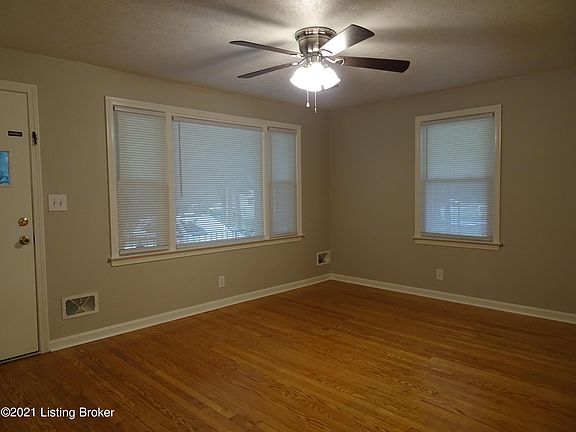 4th image of 5715 Arvis Dr