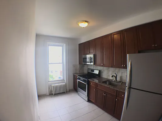 Rented by Rapid Realty Sunset Park Inc | media 18