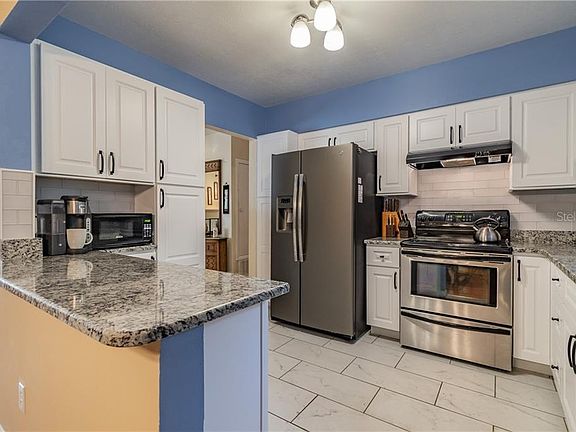 4th image of 12719 Carte Dr