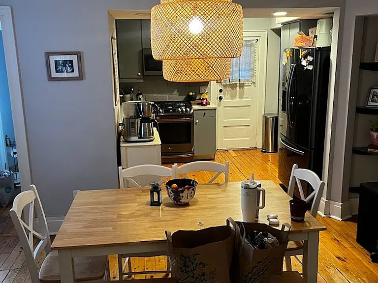 1014 Bradish St — Photo 4