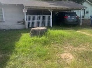 1017 N Spring St, Grand Saline, TX 75140